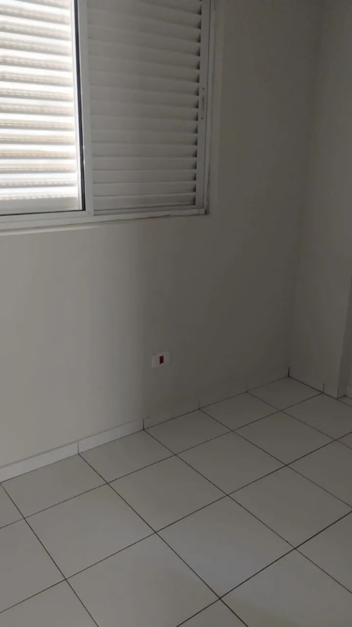 Apartamento próximo ao Cesumar, 2 dormitórios - Foto 2