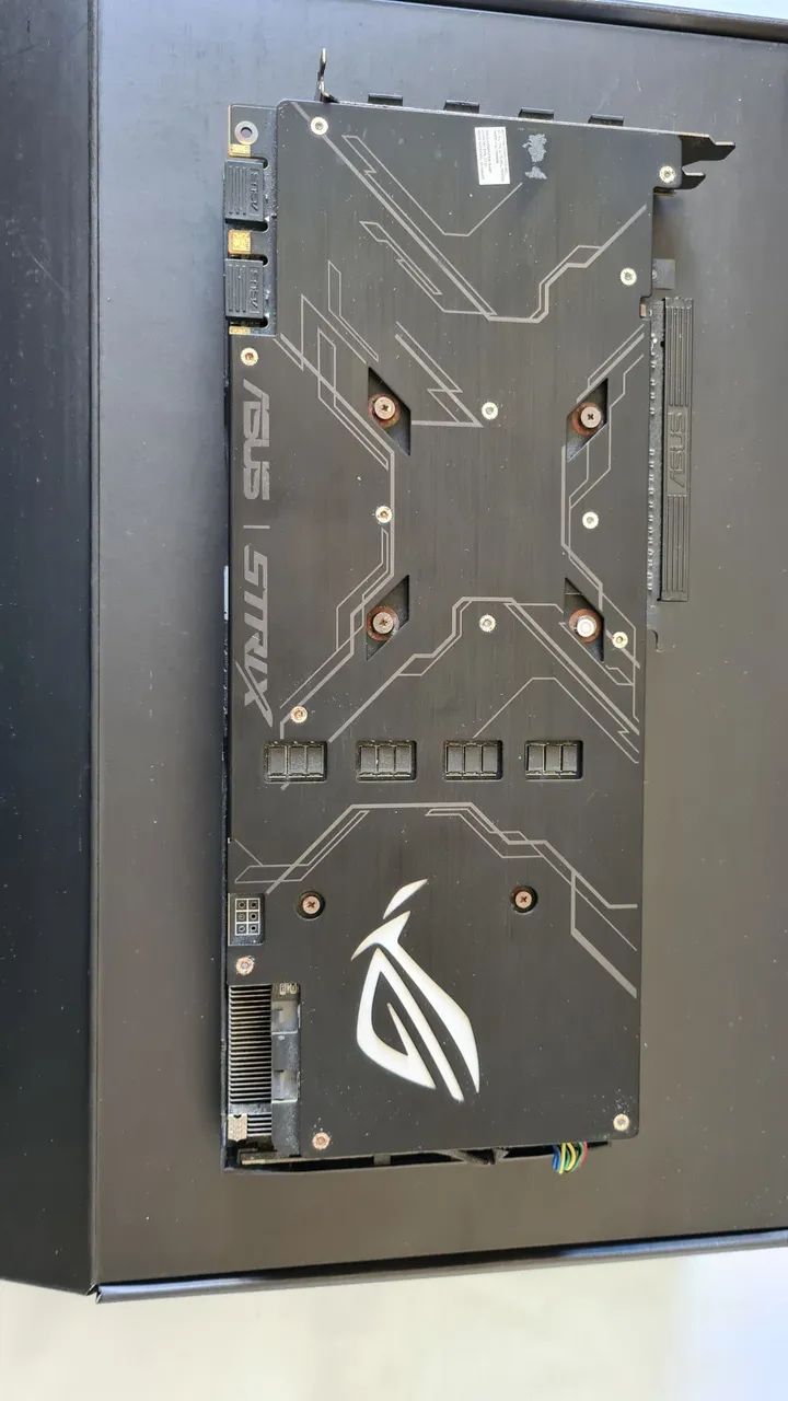 Asus GeForce GTX 1080 ROG strix  - Foto 2