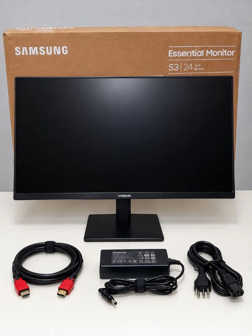 Monitor essential s3 120hz ips 24 polegadas Semi-novo Samsung 