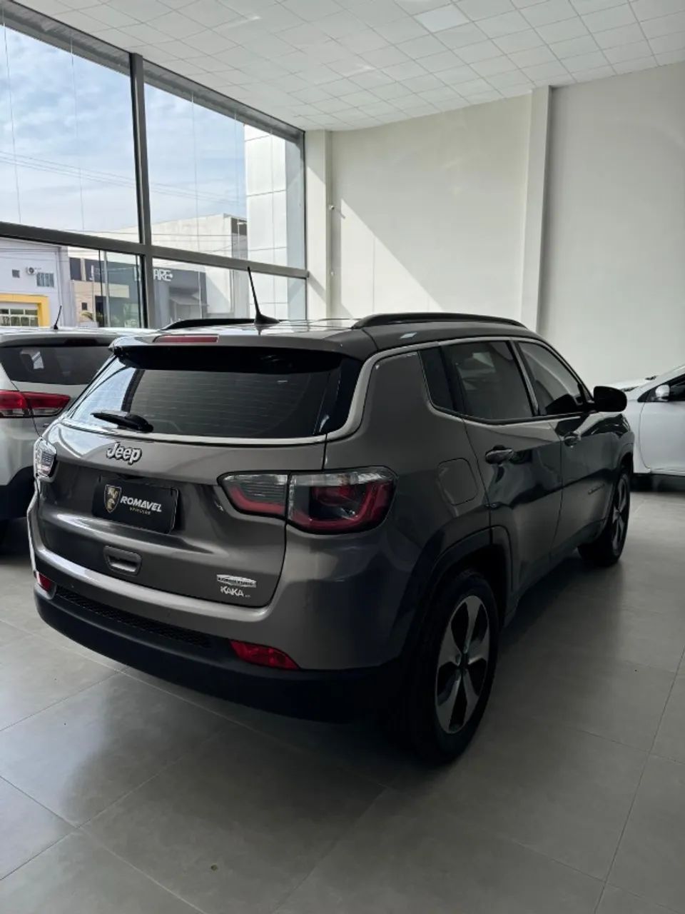 Jeep Compass Longitude 2.0 4X2 Flex 16V Aut. 2018 - Foto 4