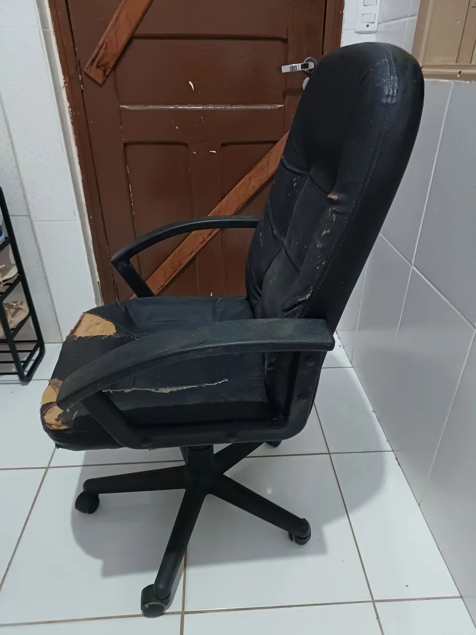 Cadeira de escritório  - Foto 5