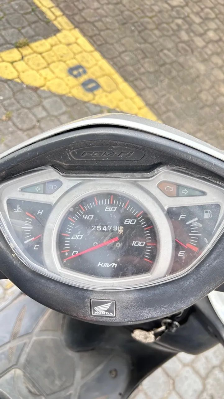Honda lead 110  - Foto 4