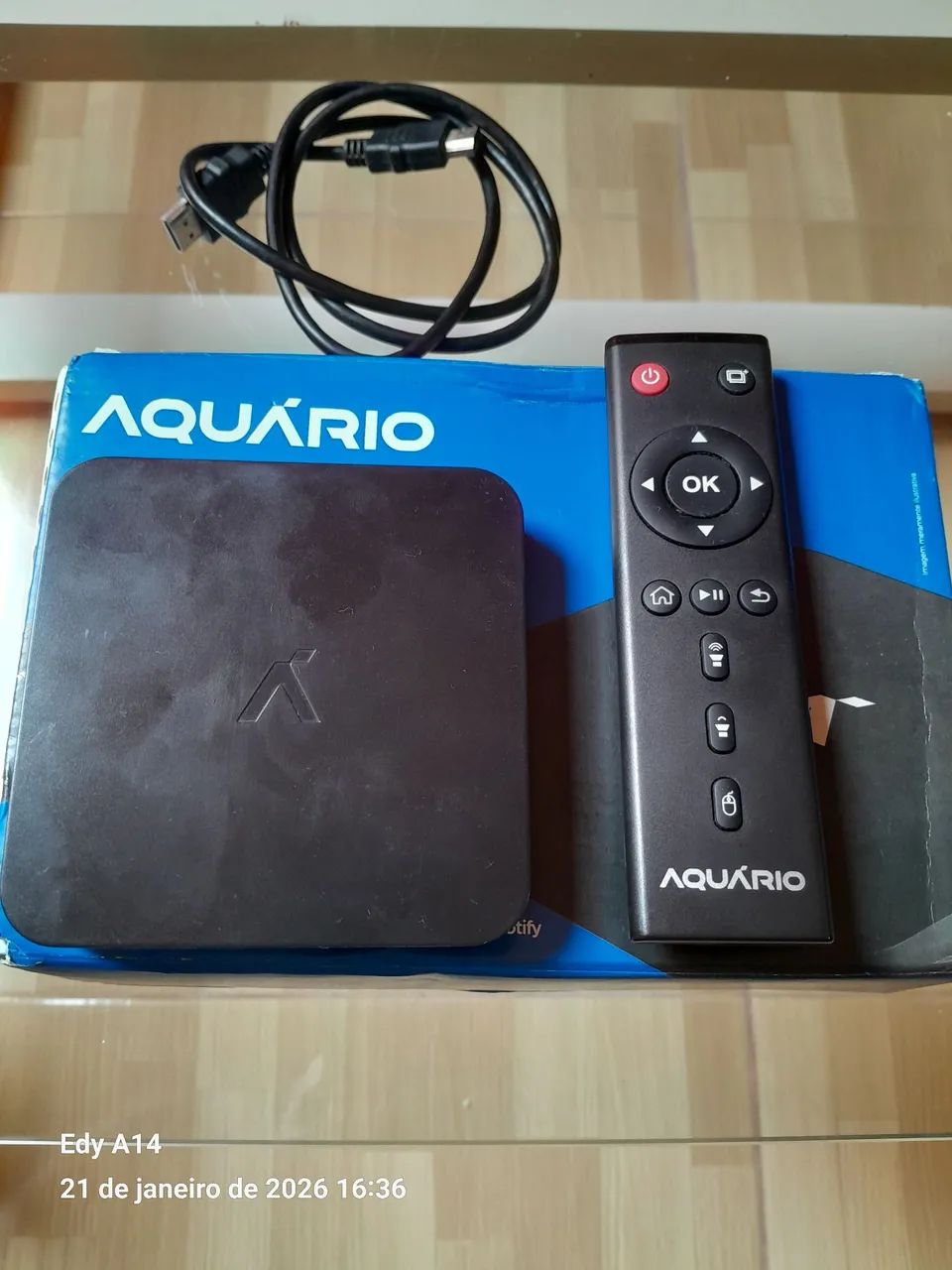Tv box 4k aquário na caixa 