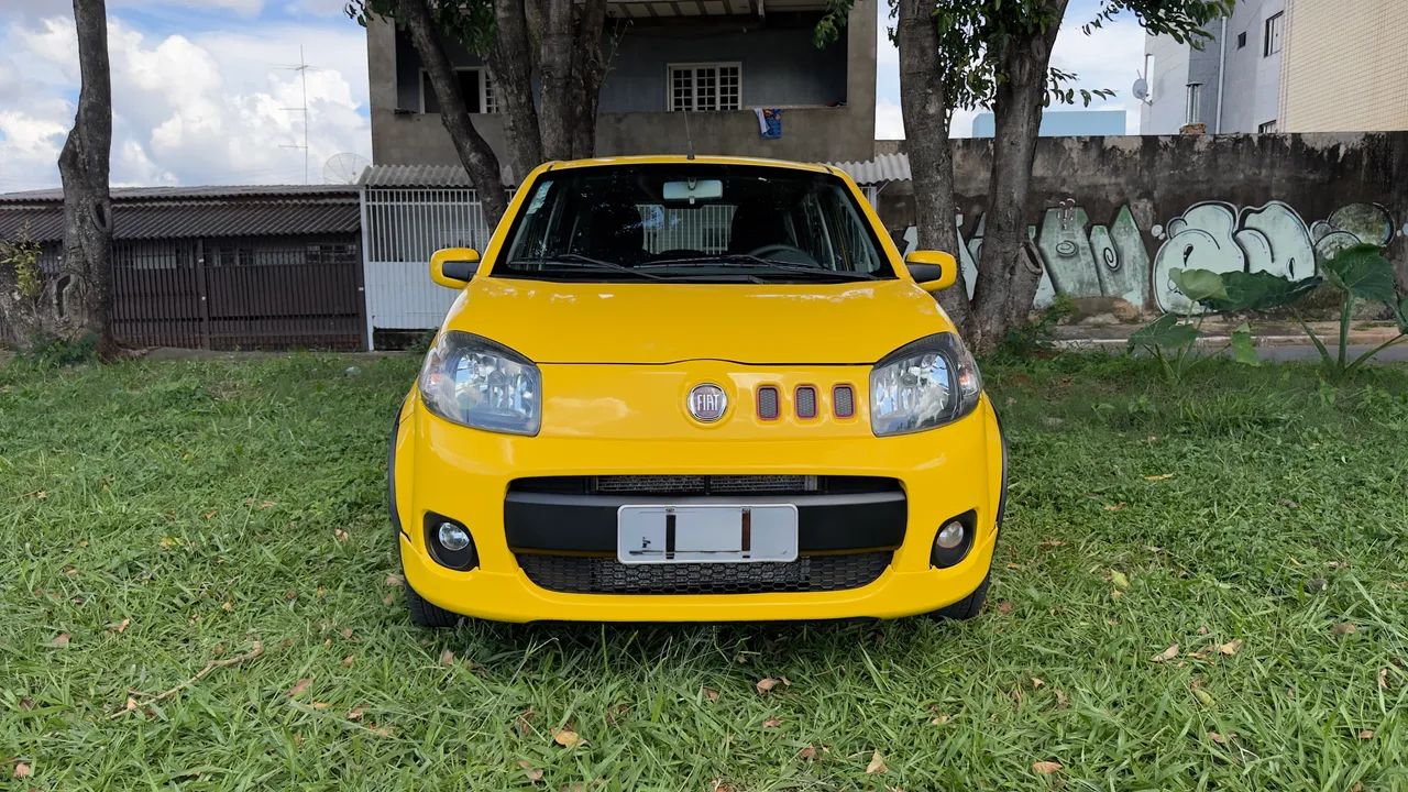 Fiat Uno Sporting 1.4 EVO Fire Flex 8V 4P 2012 - Foto 3