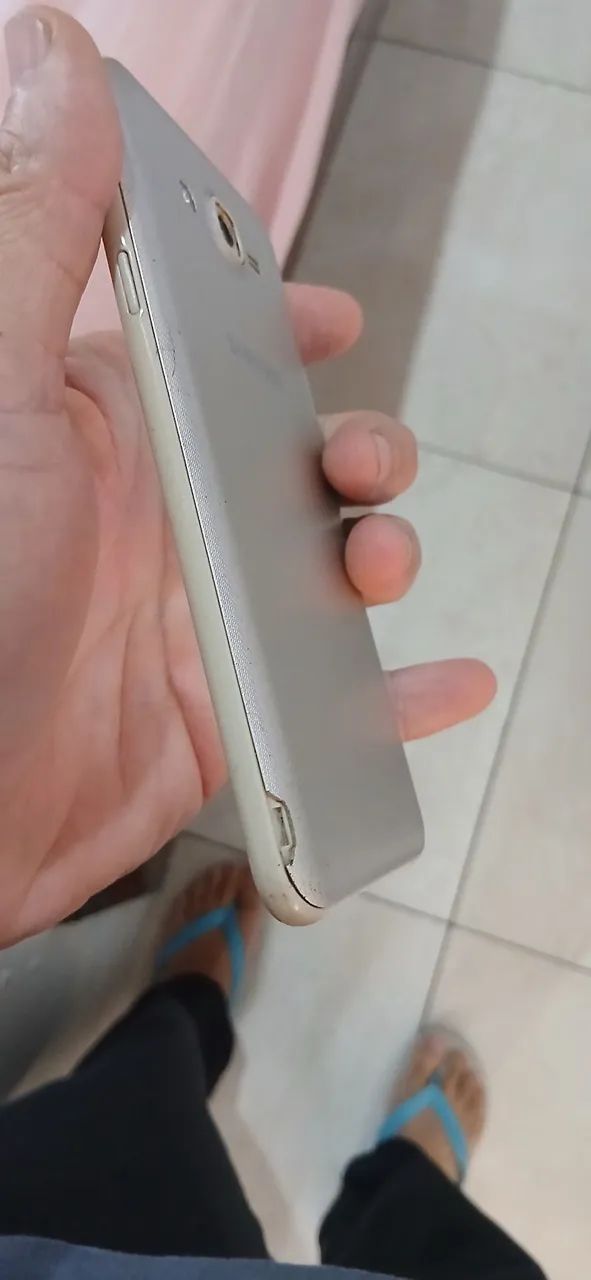 Celular Samsung j7 neo - Foto 4