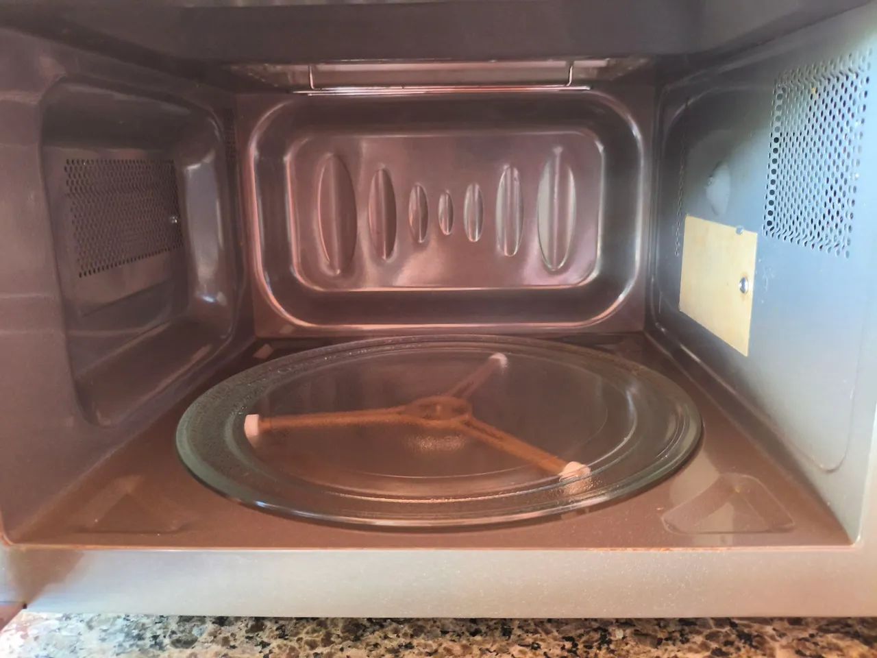 Microondas LG easy clean com grill - Foto 2
