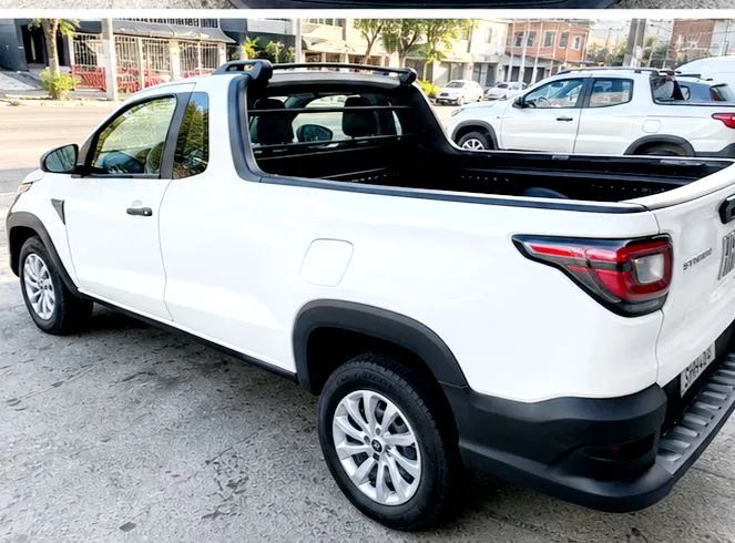 Fiat Strada Endurance 1.4 Flex 8V CS Plus 2023 - Foto 3