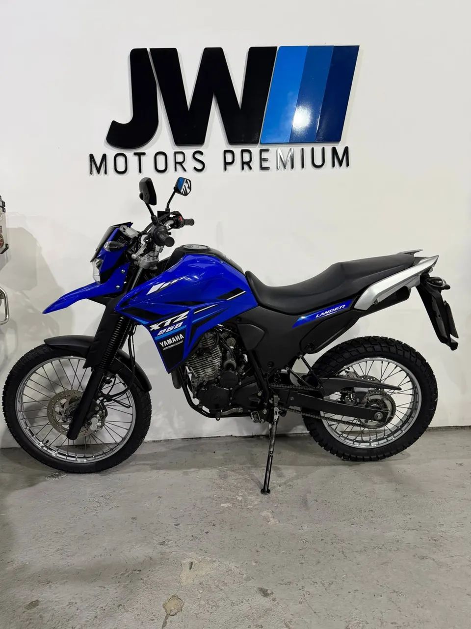 Yamaha XTZ 250 Lander 250 cc  - Foto 4