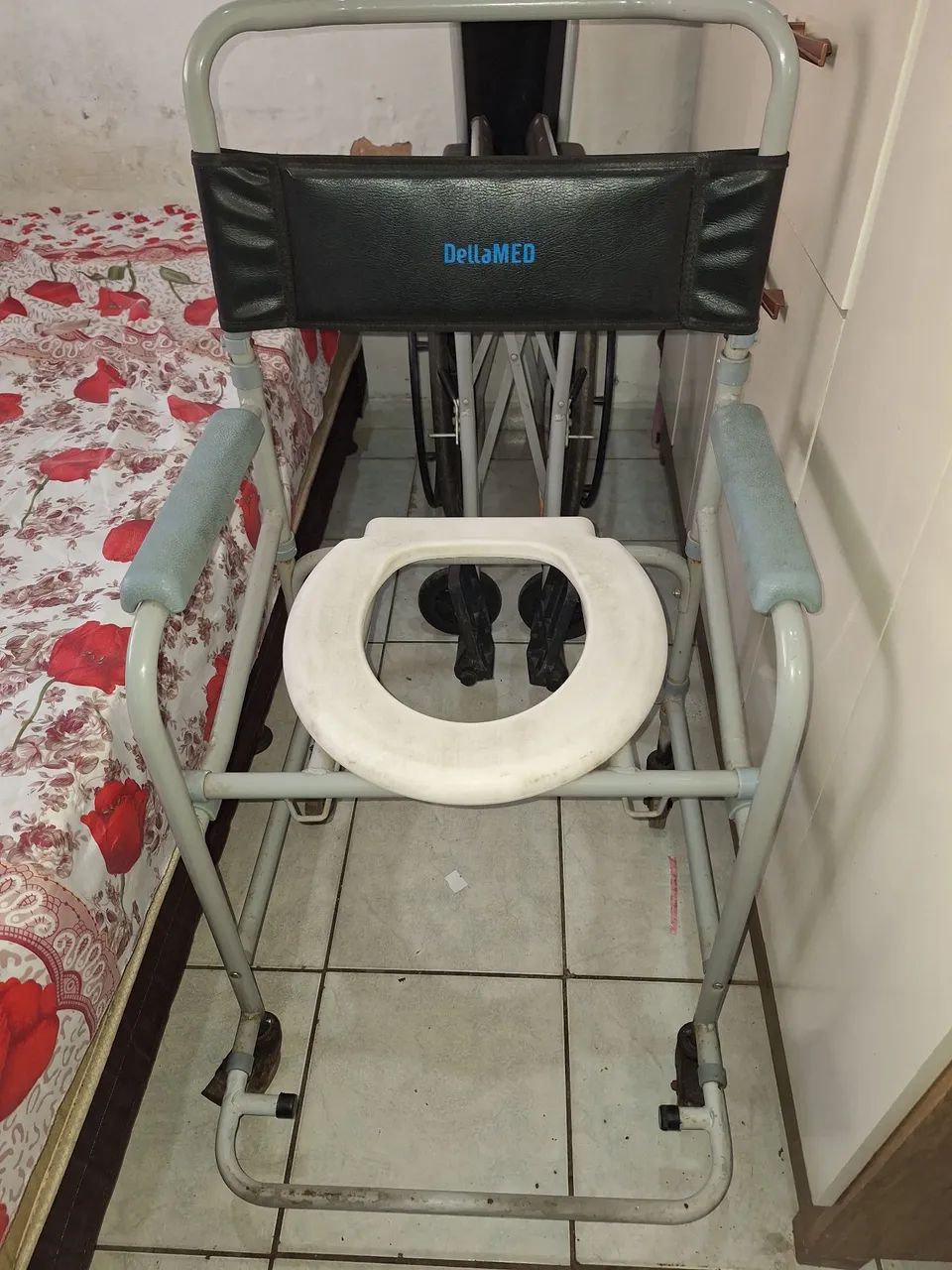 Cadeiras de rodas - Foto 3