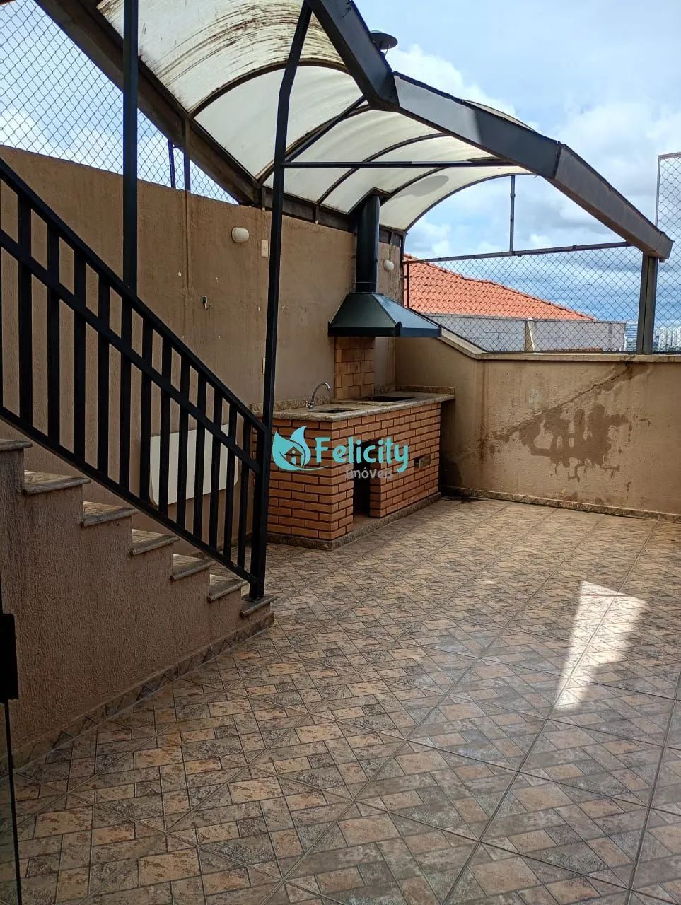Sobrado com 3 Dorms, 5 Vagas, 150m2 no Parque São Domingos. - Foto 5
