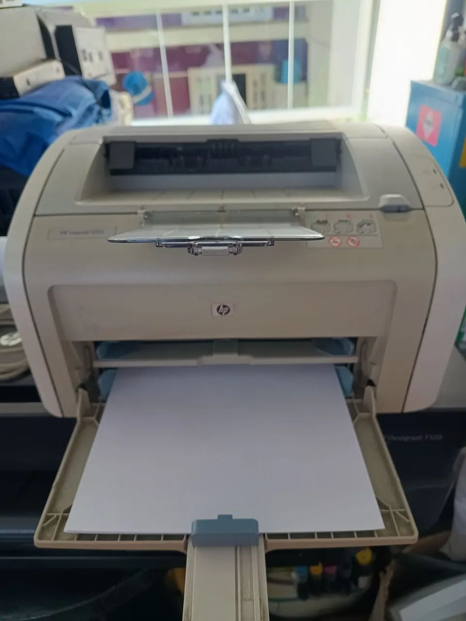 Vendo impressora HP LaserJet 1020, funcionando. - Foto 2
