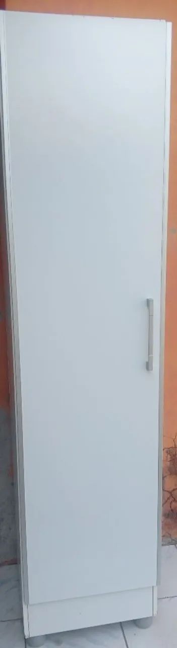 Guarda roupa uma porta  - Foto 2