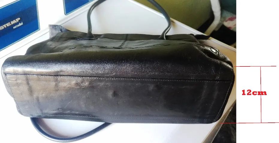 Bolsa preta em couro - Foto 3