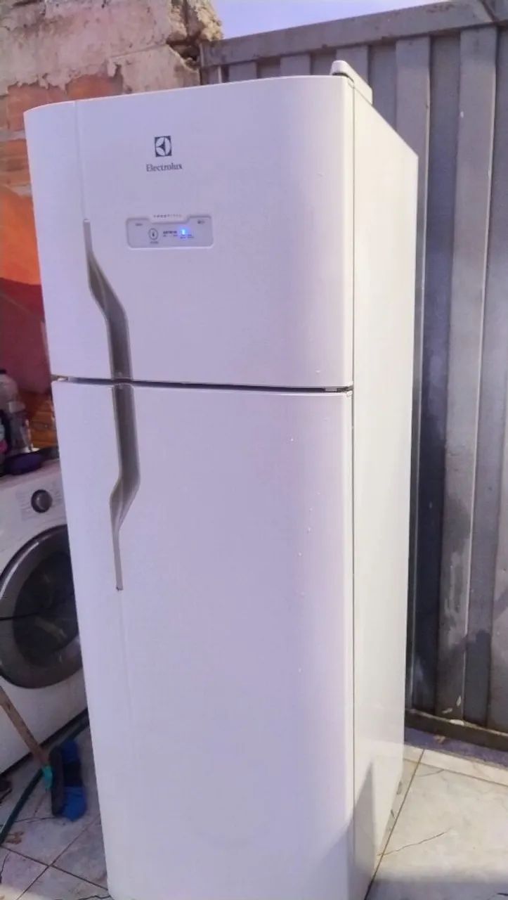 vende-se geladeira Electrolux - Foto 3
