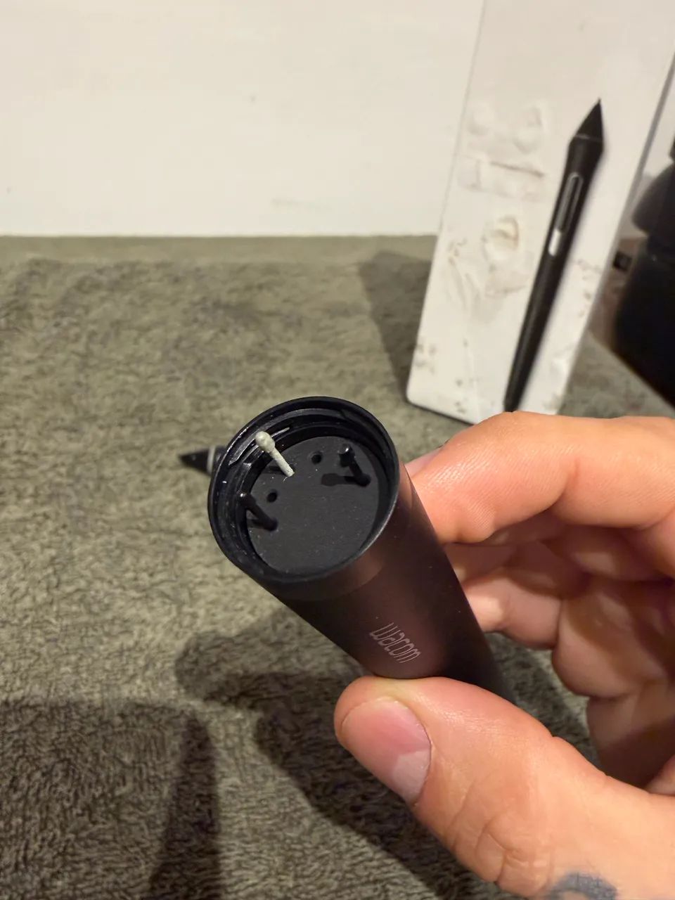 Caneta Wacom Pro Pen 2 - Com Estojo - KP504E - Foto 3