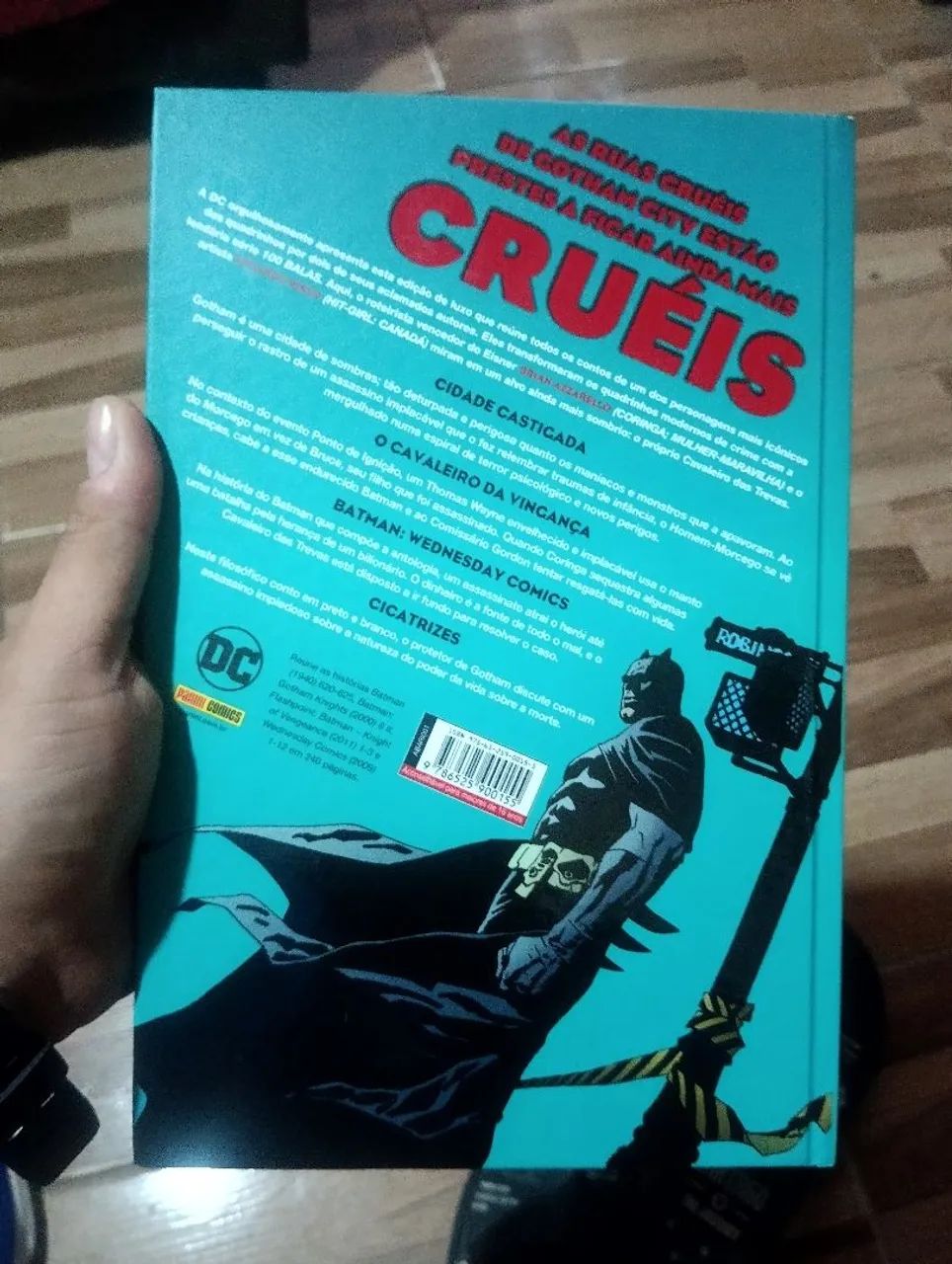 Hq Batman: Brian Azzarelo e Eduardo Risso  - Foto 3
