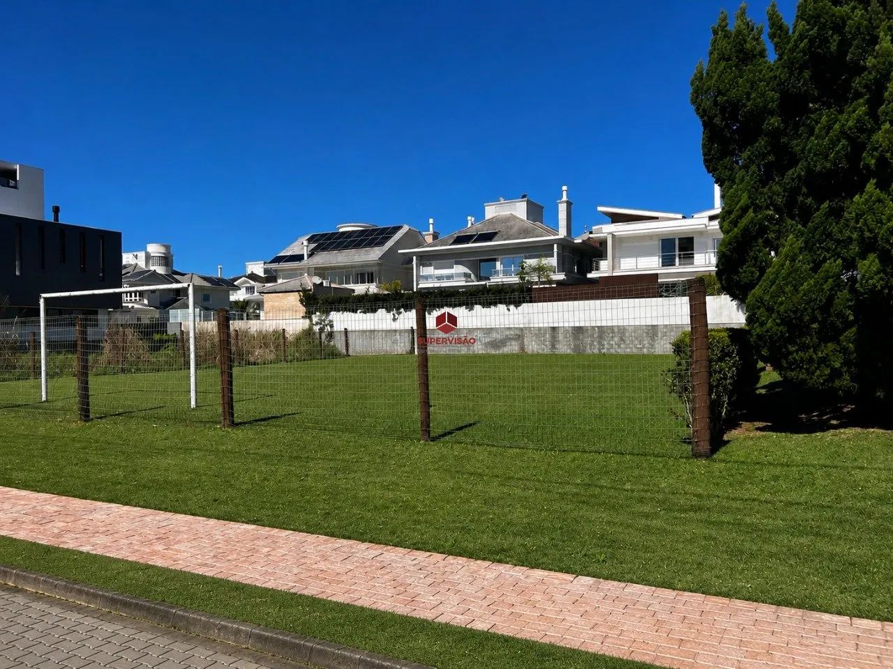 Terreno pronto para construir em Jurerê - Florianópolis/SC. - Foto 4