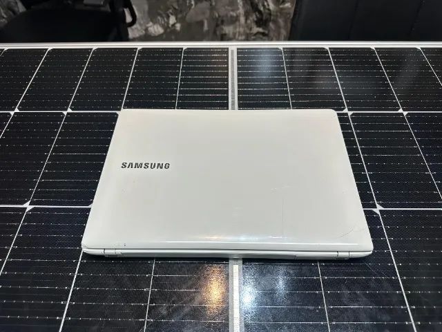 Notebook Samsung NP300E - Intel Core? i3 -3110M - RAM 8GB - SSD 480GB - Tela 14- Windows 1 - Foto 2