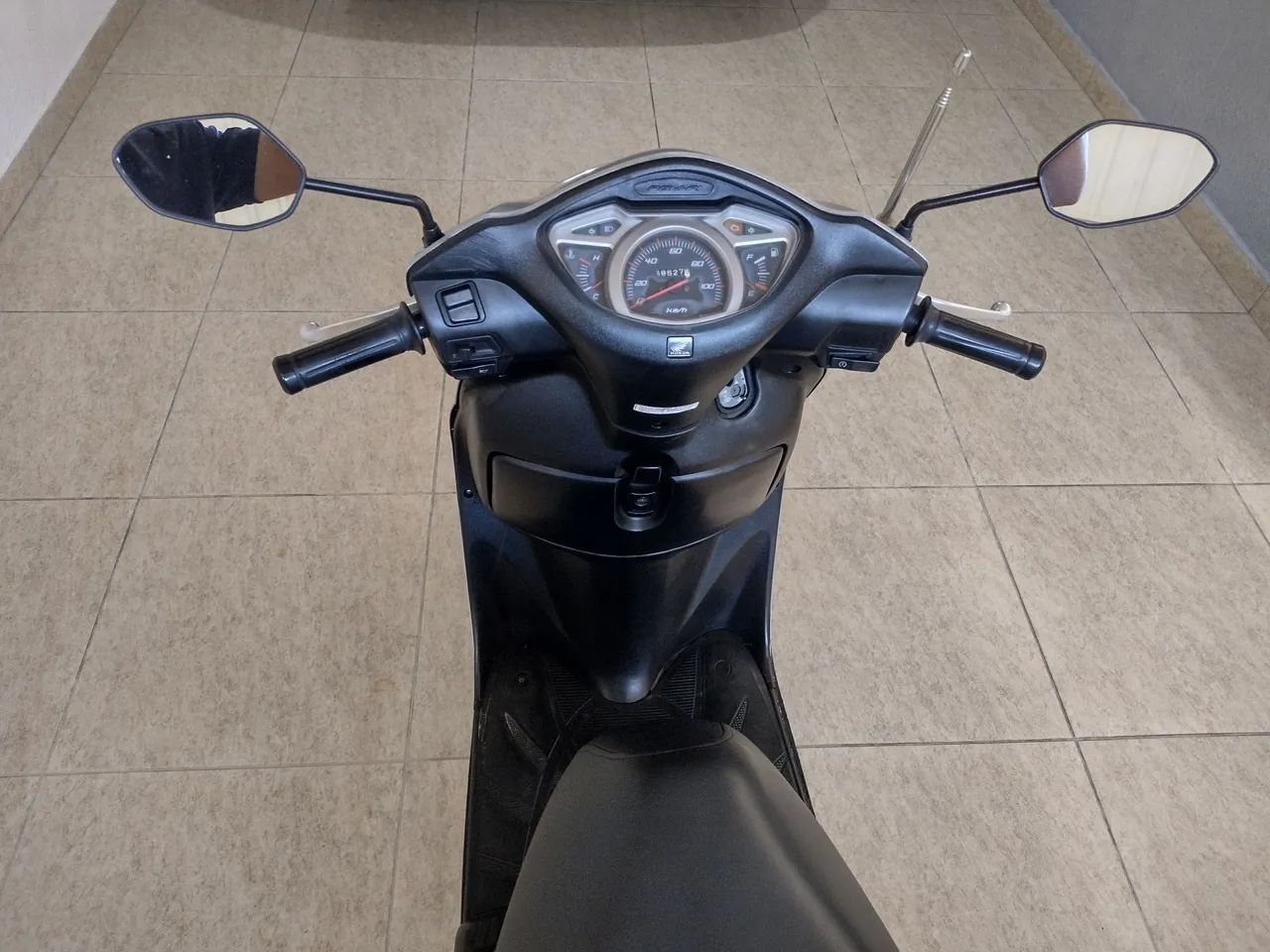 Honda lead  - Foto 4