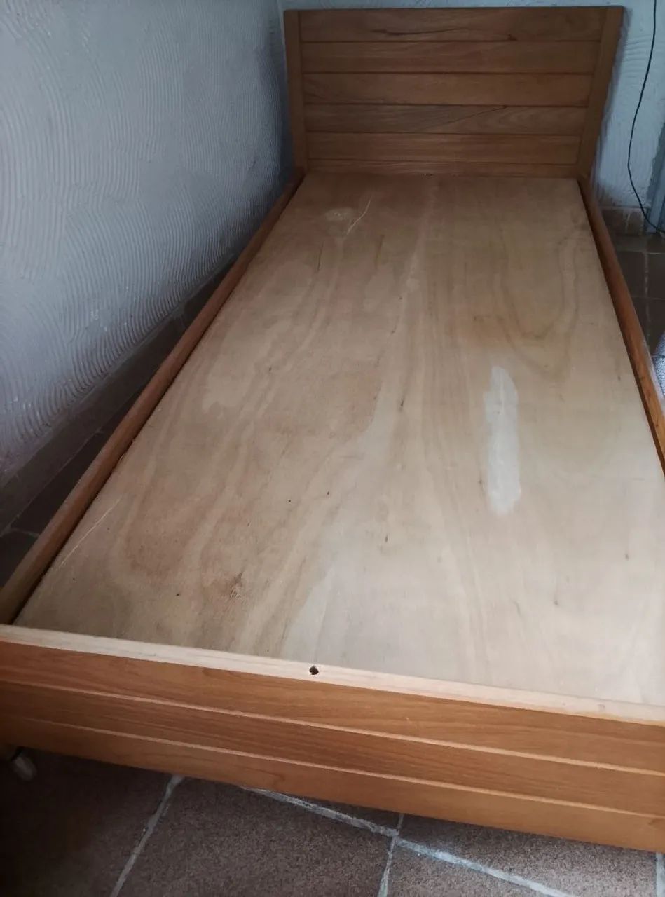 Cama de solteiro madeira maciça  - Foto 4