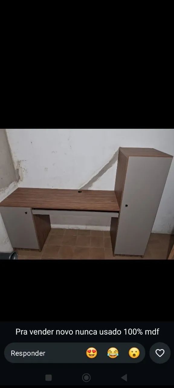 Mesa para escritório, com armário 
