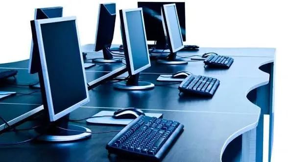 Faço serviços domésticos e sou explicador em celular e computador. - Foto 2