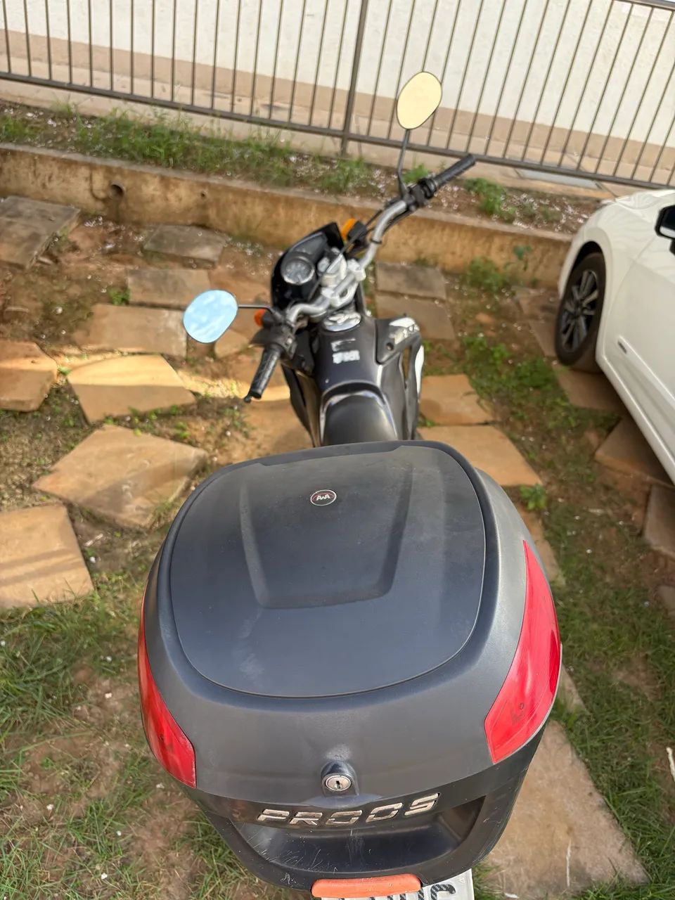 Vendo: Honda Bros 150 ES 2012 Flex - Foto 3