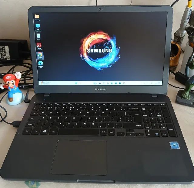 Notebook Samsung  - NVME 128GB - Memoria 8GB  Tela 15.6"
