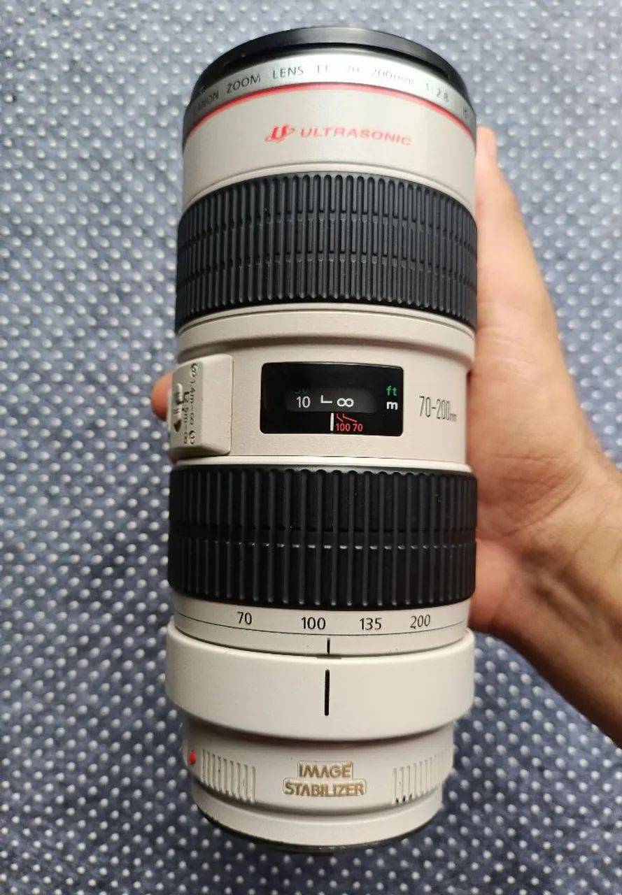 Lente 70 200 versão 1 f2.8 IS Usada