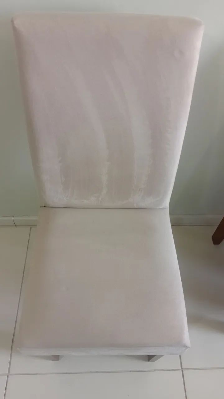 Vendo mesa com 4 cadeiras - Foto 5