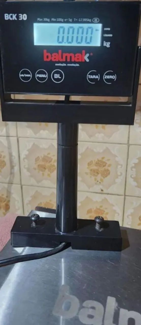 Balança Comercial Checkout Digital Balmak Bck-30pb 30KG com Mastro - Voltagem 127/220 - Foto 2