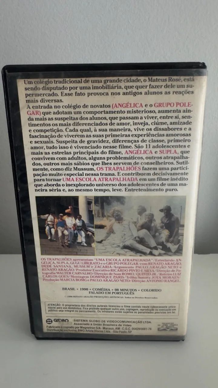 VHS Uma Escola Atrapalhada - Foto 2