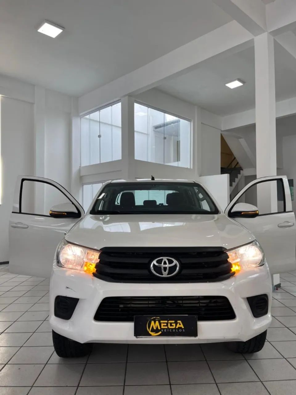 Toyota Hilux Hilux CD 4x4 2.8 Diesel Mec. 2020