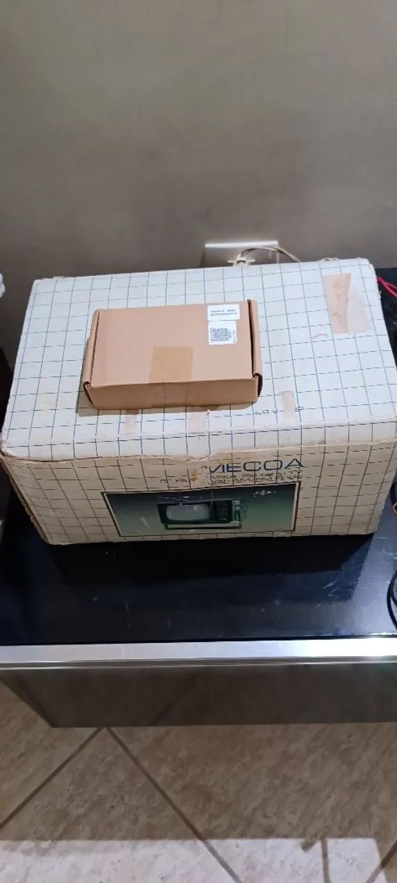 Mini Tv Antiga Portátil 5` Polegadas Mecoa (com modulador RF) - Foto 3