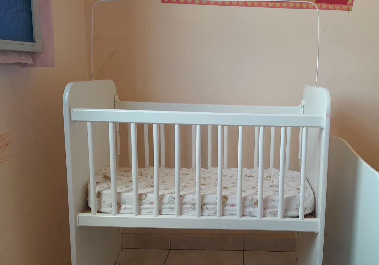Mini Berço com colchão  - Foto 2