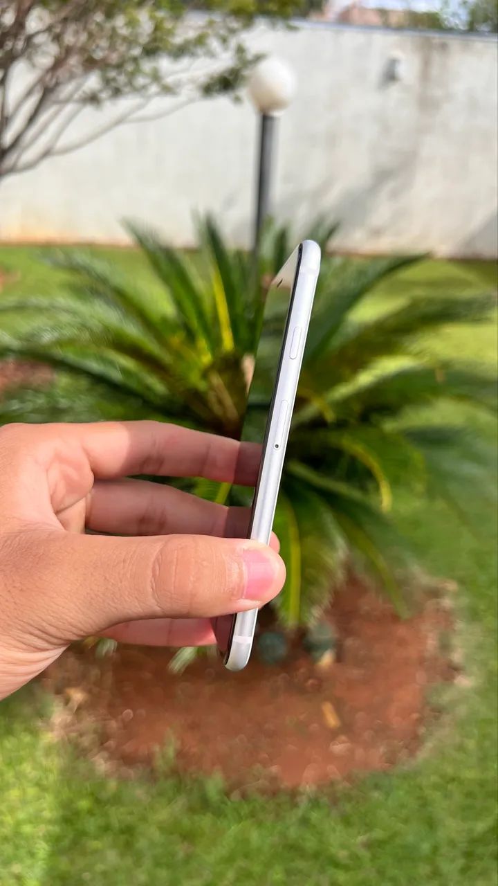 iPhone SE 2 2020 - Foto 5