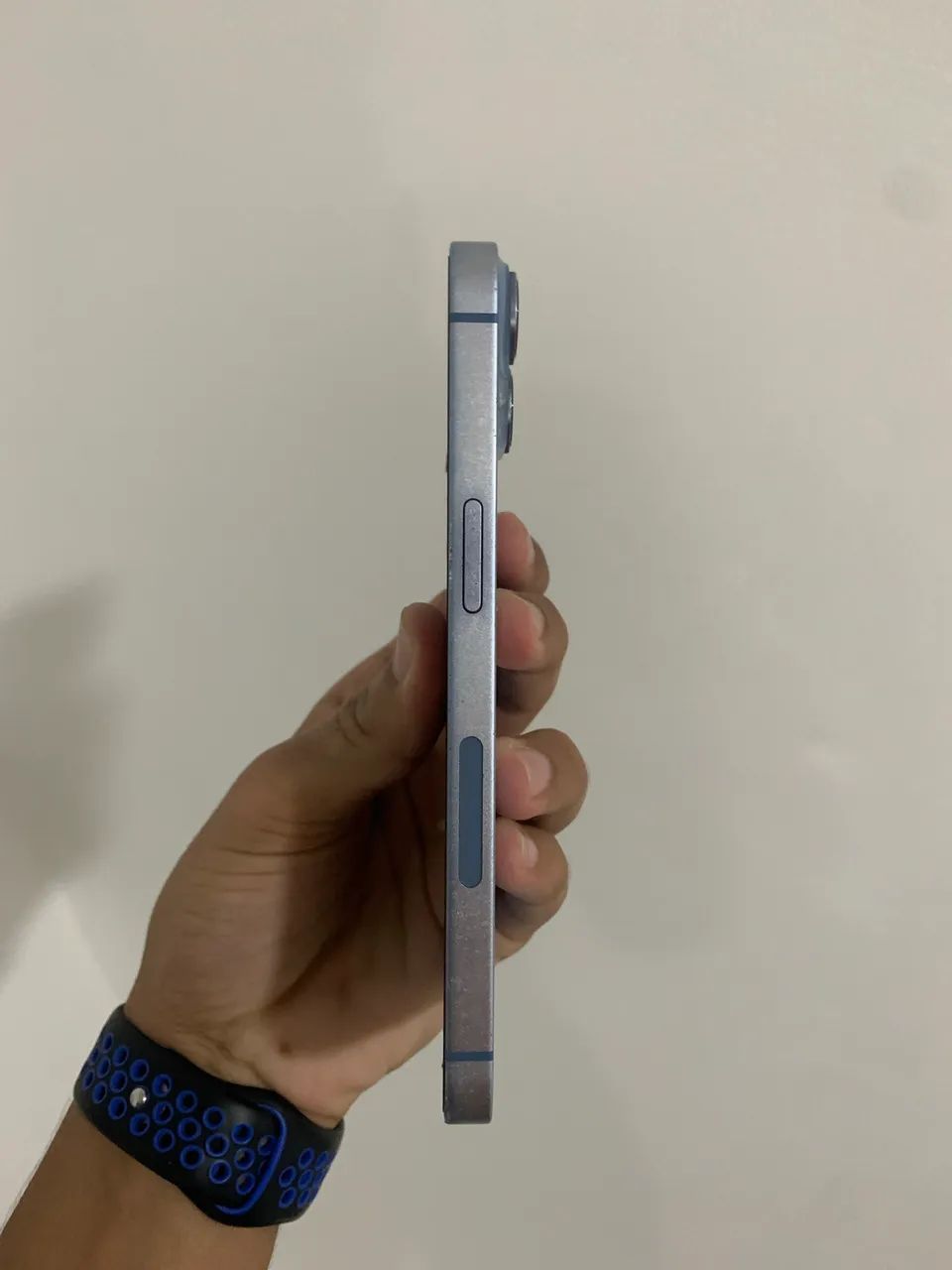 iPhone 14 azul  - Foto 2