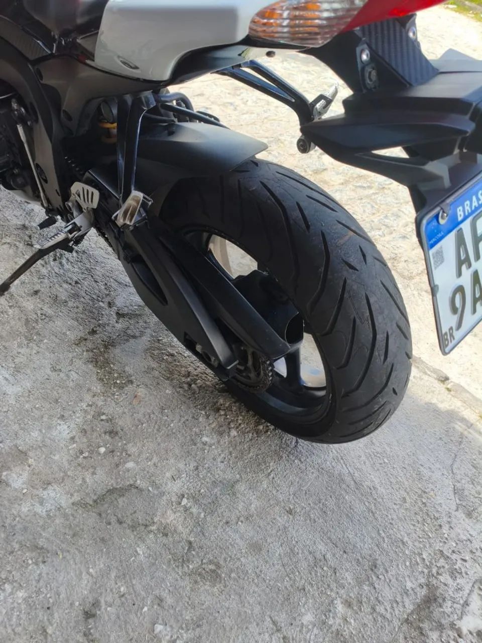 Suzuki gsxr 750 ano 2011 - Foto 3