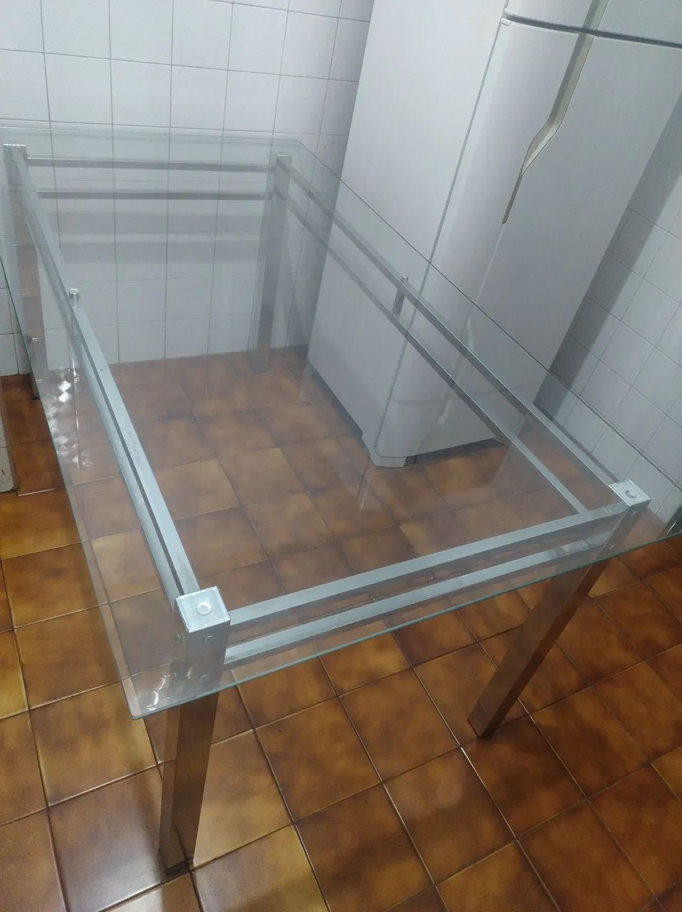 Mesa de vidro com 6 cadeiras - Foto 2