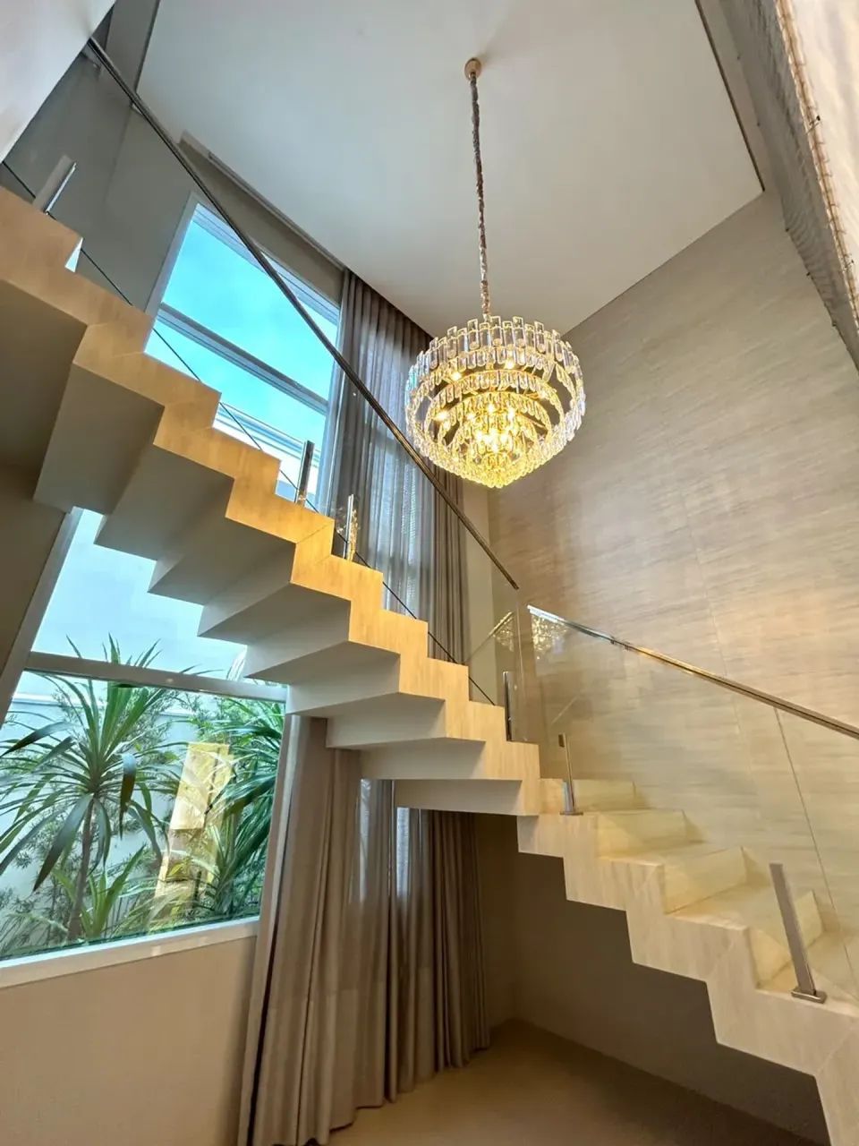 Villa Jardim / Sobrado com 3 suítes + escritório - Foto 4