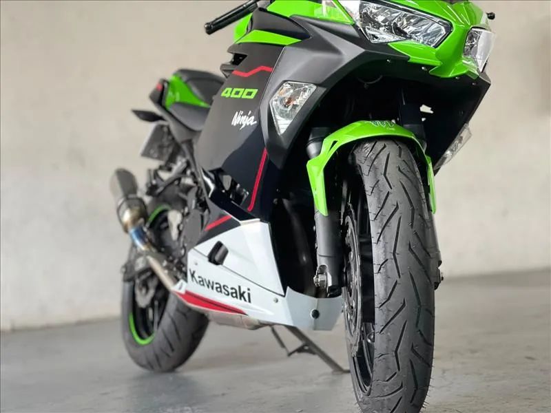 Kawasaki Ninja 400 - Foto 4