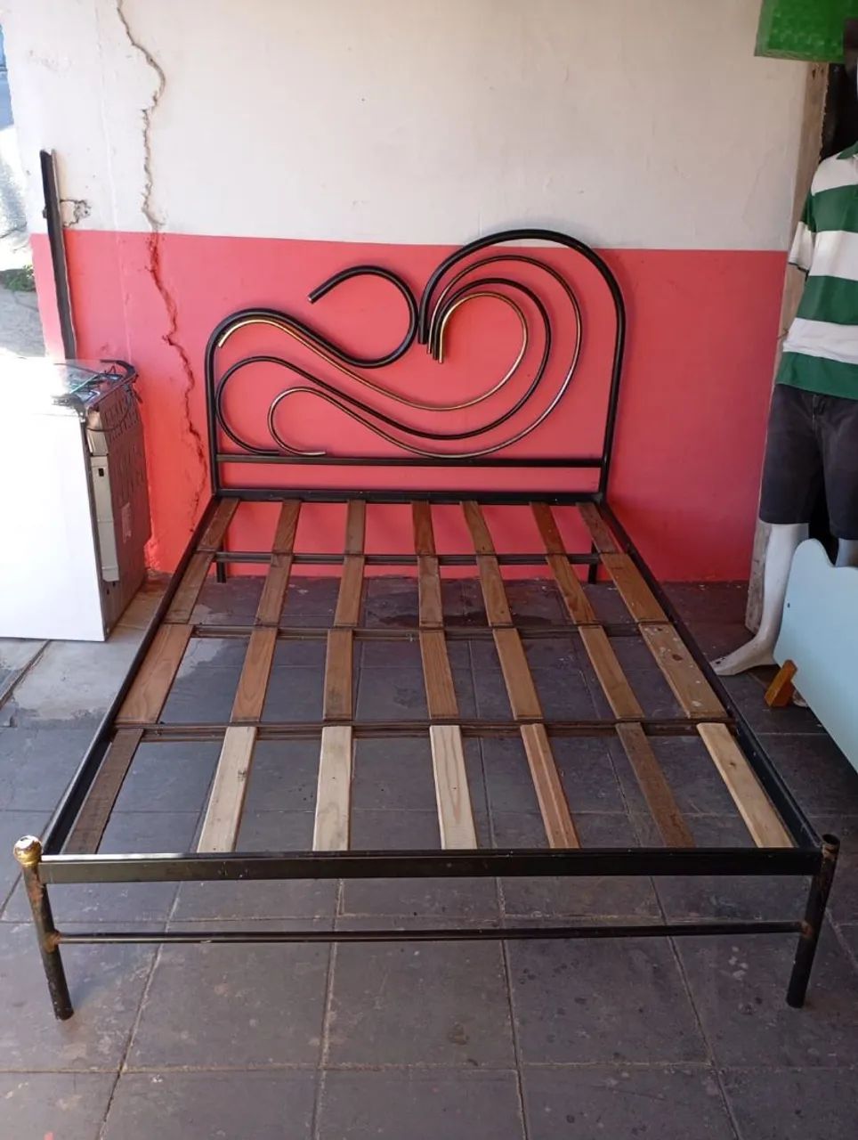 Cama de casal ferro 