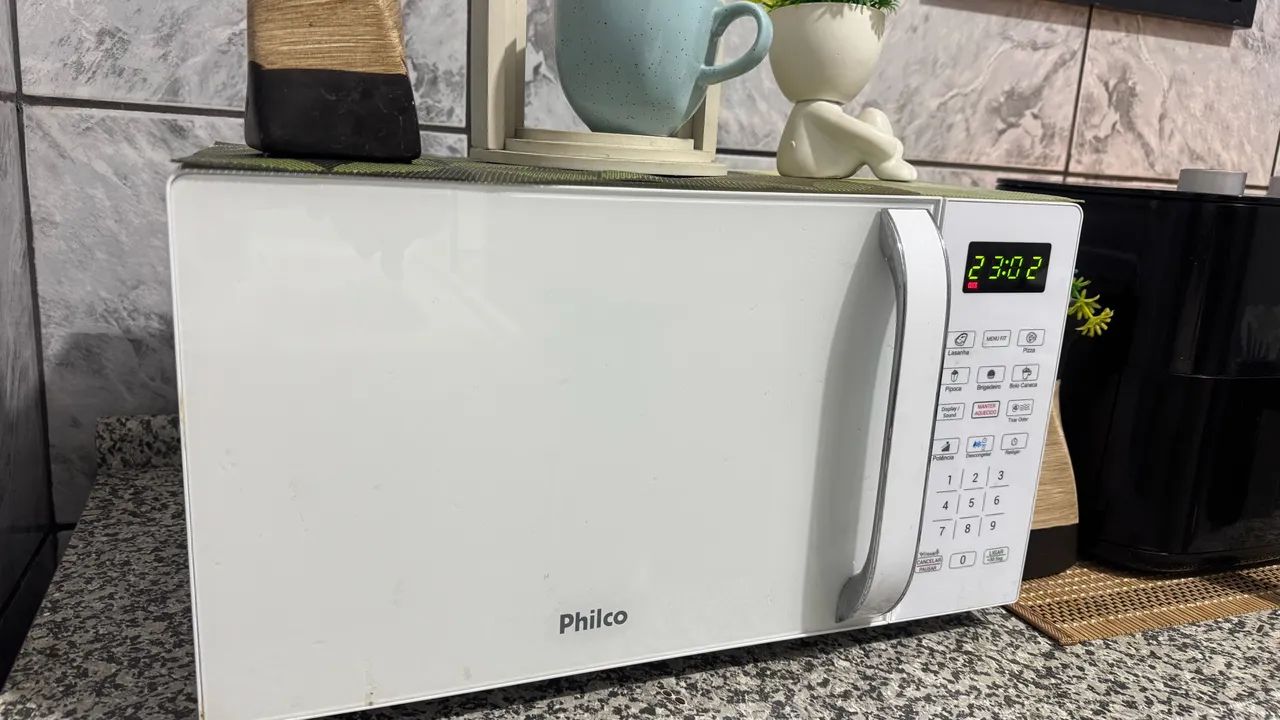 Microondas Philco Branco 220VTS - Foto 3