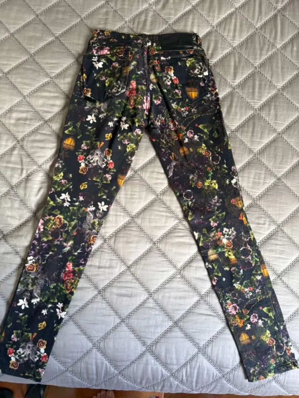 Calça Ellus preta floral  - Foto 5