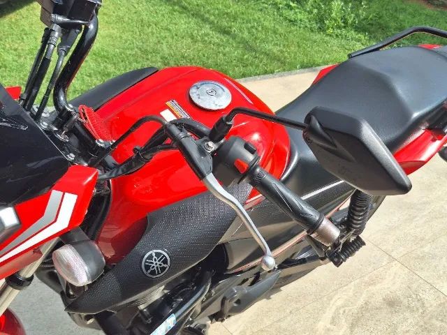 YAMAHA YBR 150 - Foto 3