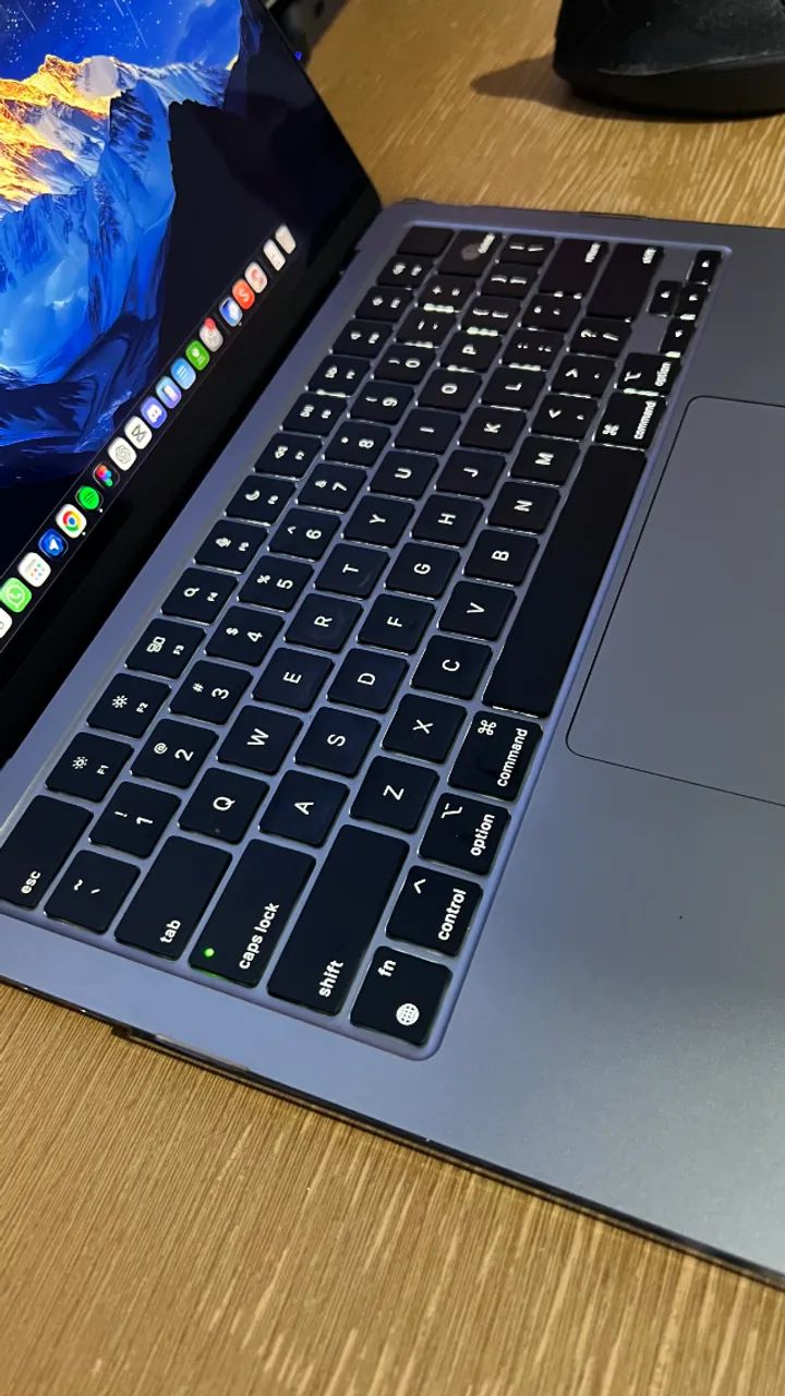 MacBook Air M2 15.3 | 256 SSD 8gb de ram | impecável - Foto 3