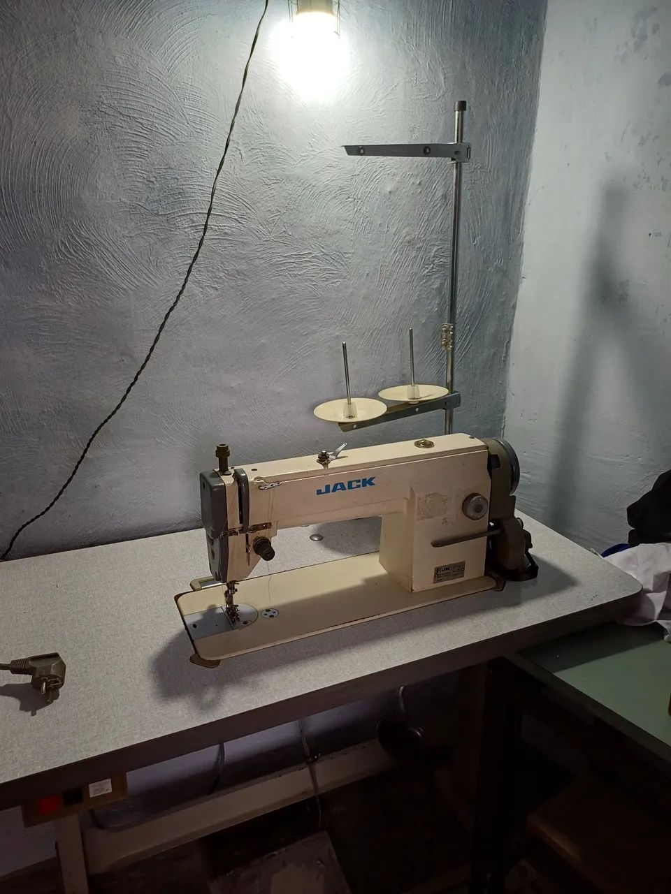 Maquina Reta Industrial  - Foto 3