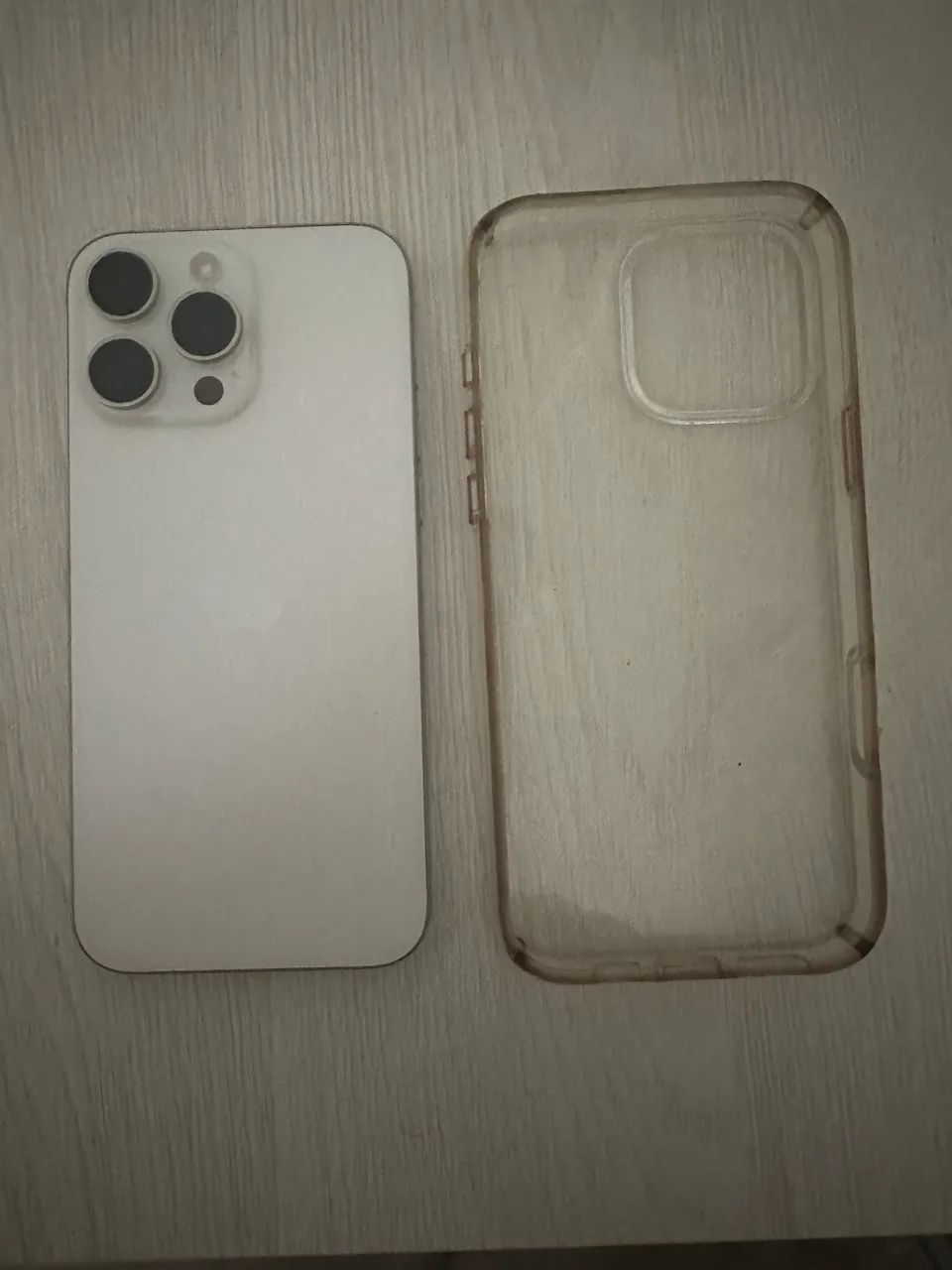 iPhone 16 ProMax - Foto 3