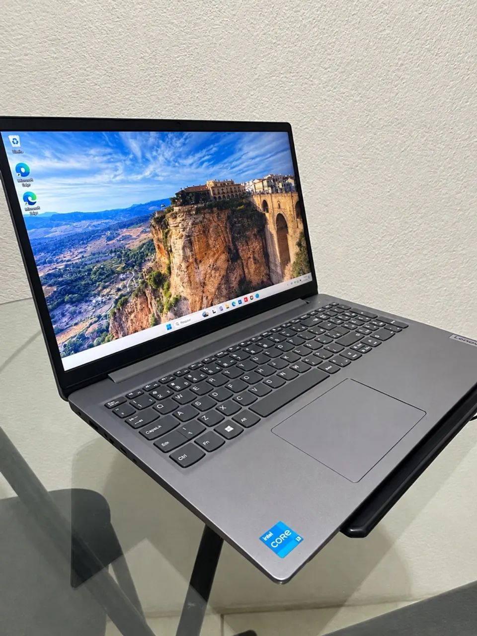 Notebook Lenovo core i3  - Foto 2