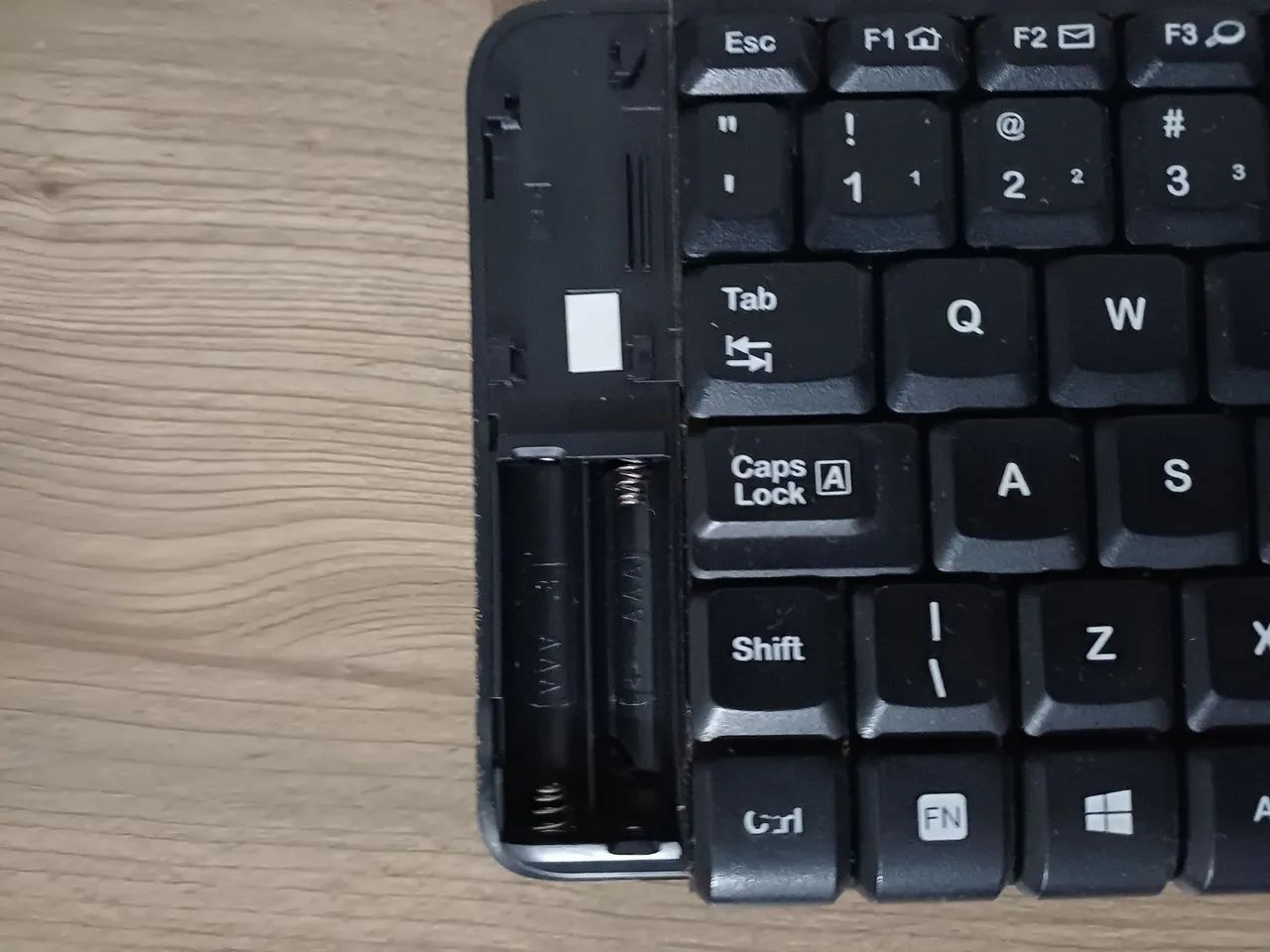 Teclado e mouse logitech sem fio - Foto 4